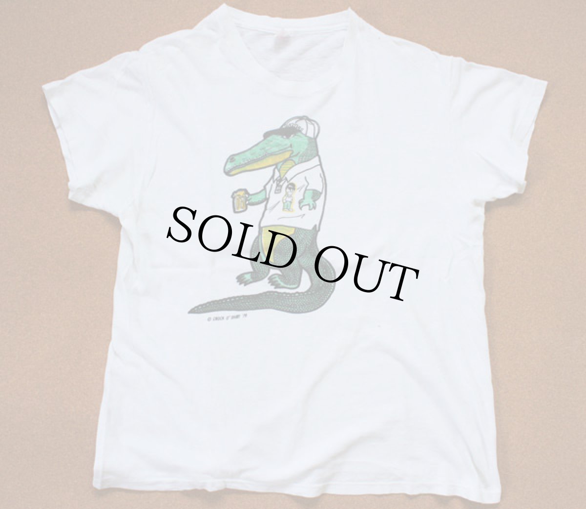 画像2: 70s USA製 Hanes ワニ 染み込みプリントTシャツ 白 L (2)