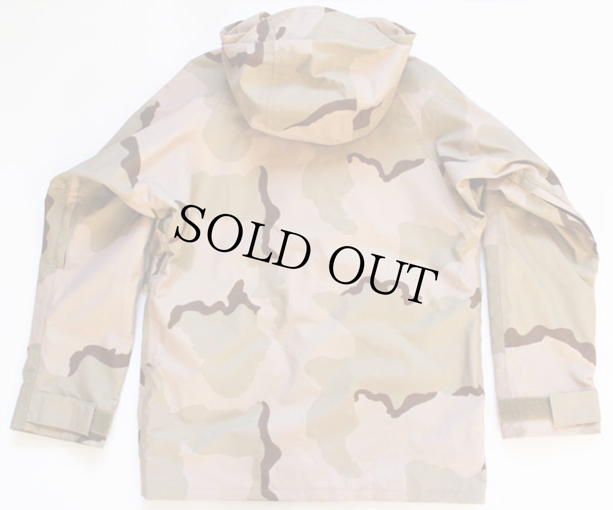 画像2: 00s 米軍 U.S.ARMY ECWCS GEN1 デザートカモ GORE-TEXゴアテックスパーカー S-R (2)