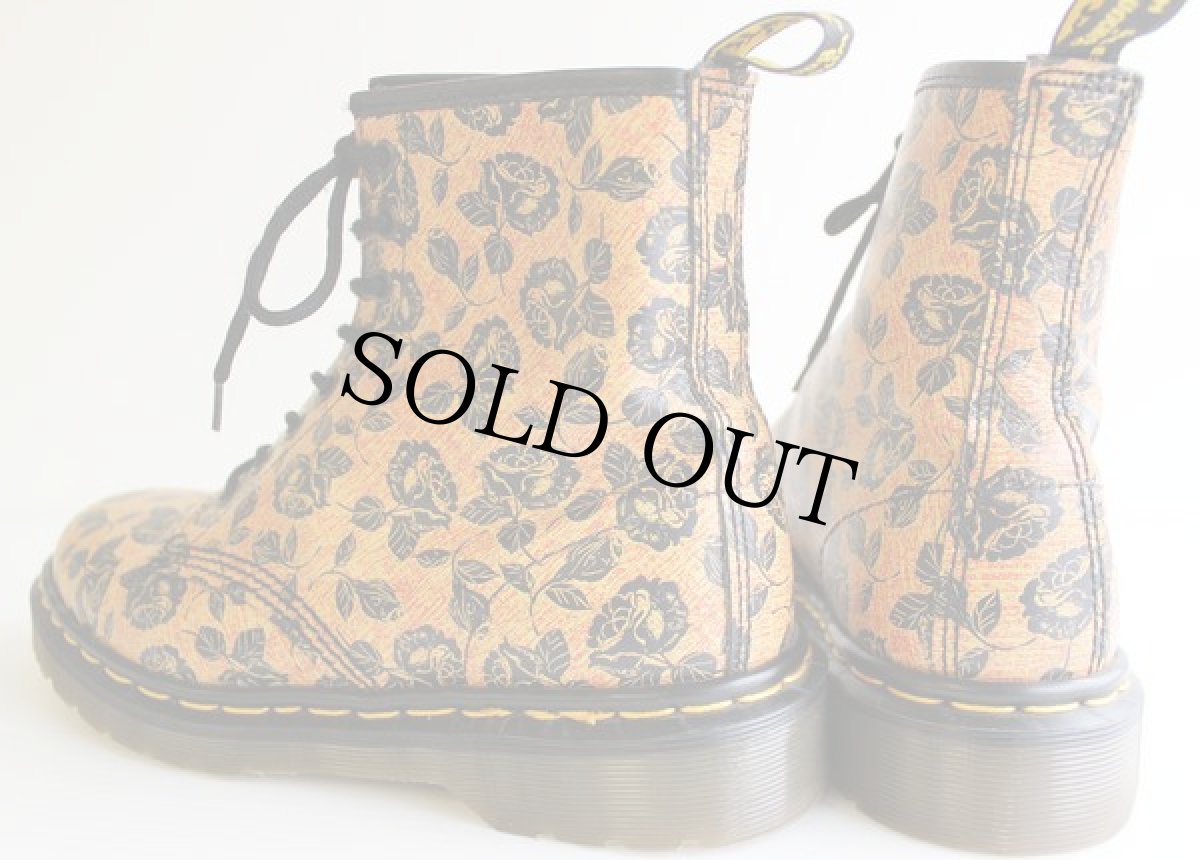 画像2: 英国製 DR.MARTENSドクターマーチン 8ホールブーツ 薔薇 総柄 UK7 (2)
