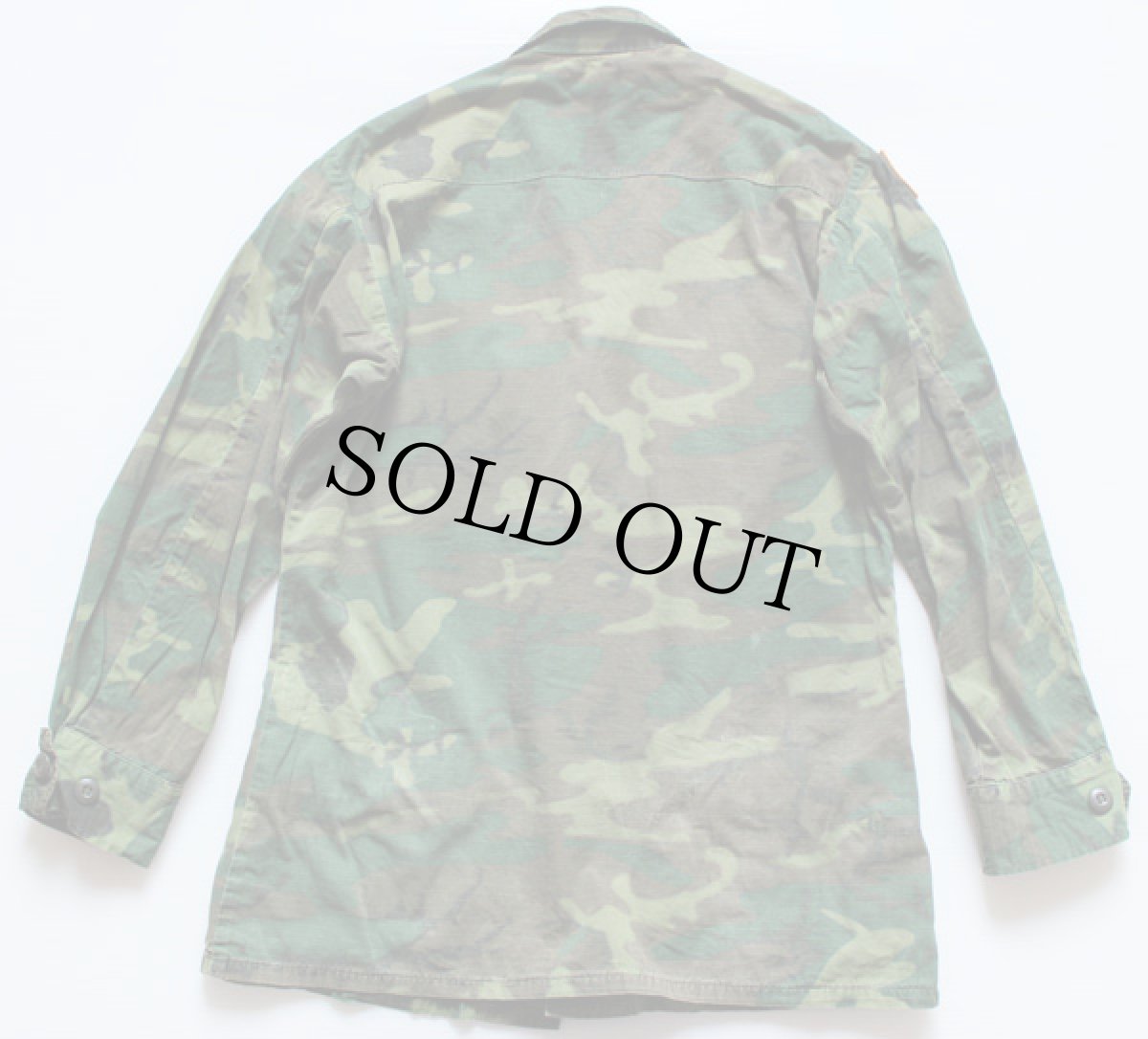 画像2: 70s 米軍 U.S.ARMY パッチ付き ERDL グリーンリーフカモ ジャングルファティーグジャケット S-R (2)