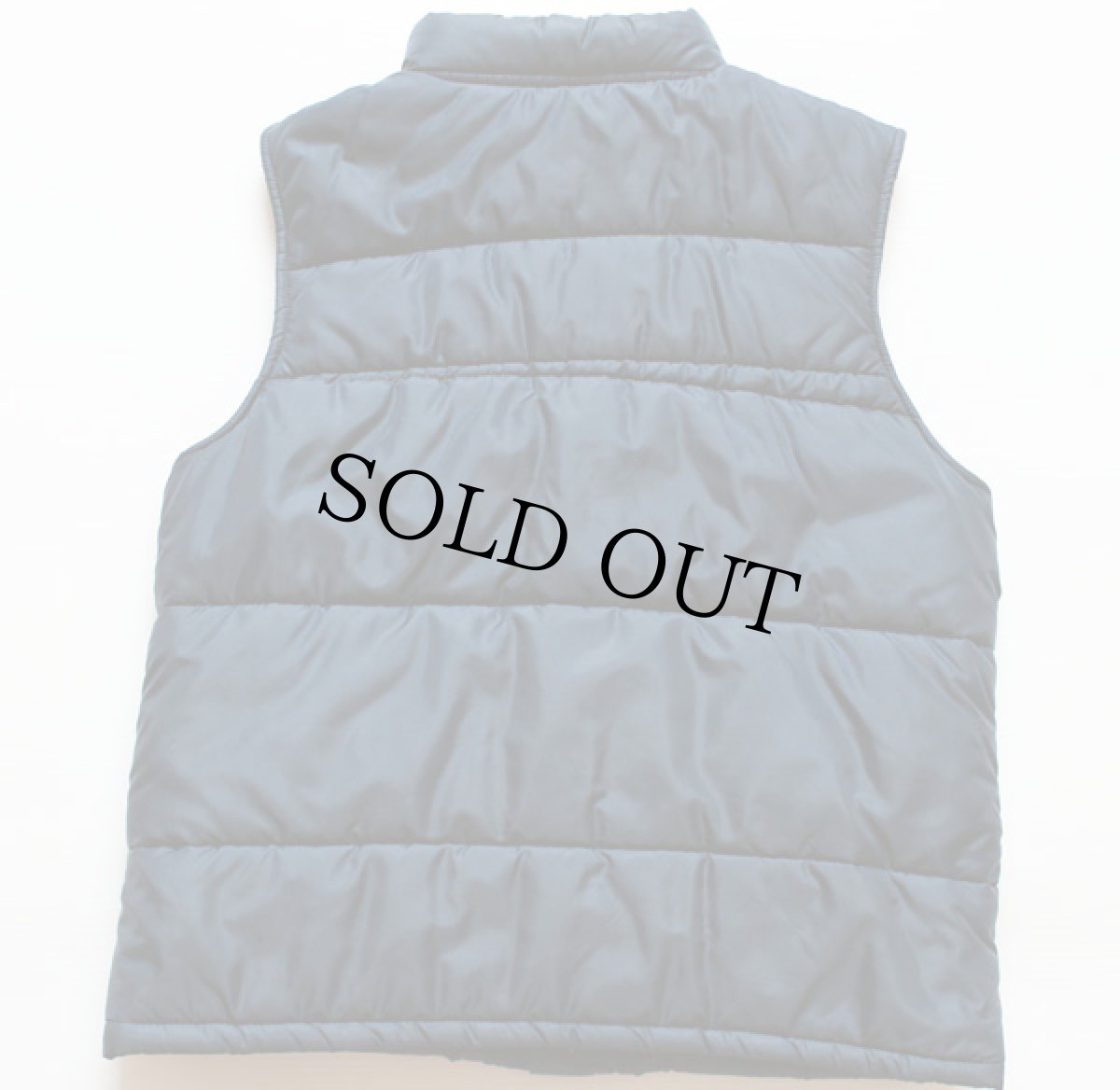 画像2: 70s CHAMPION SPARK PLUG チャンピオン プラグ パッチ付き 中綿入り ナイロン レーシングベスト M (2)