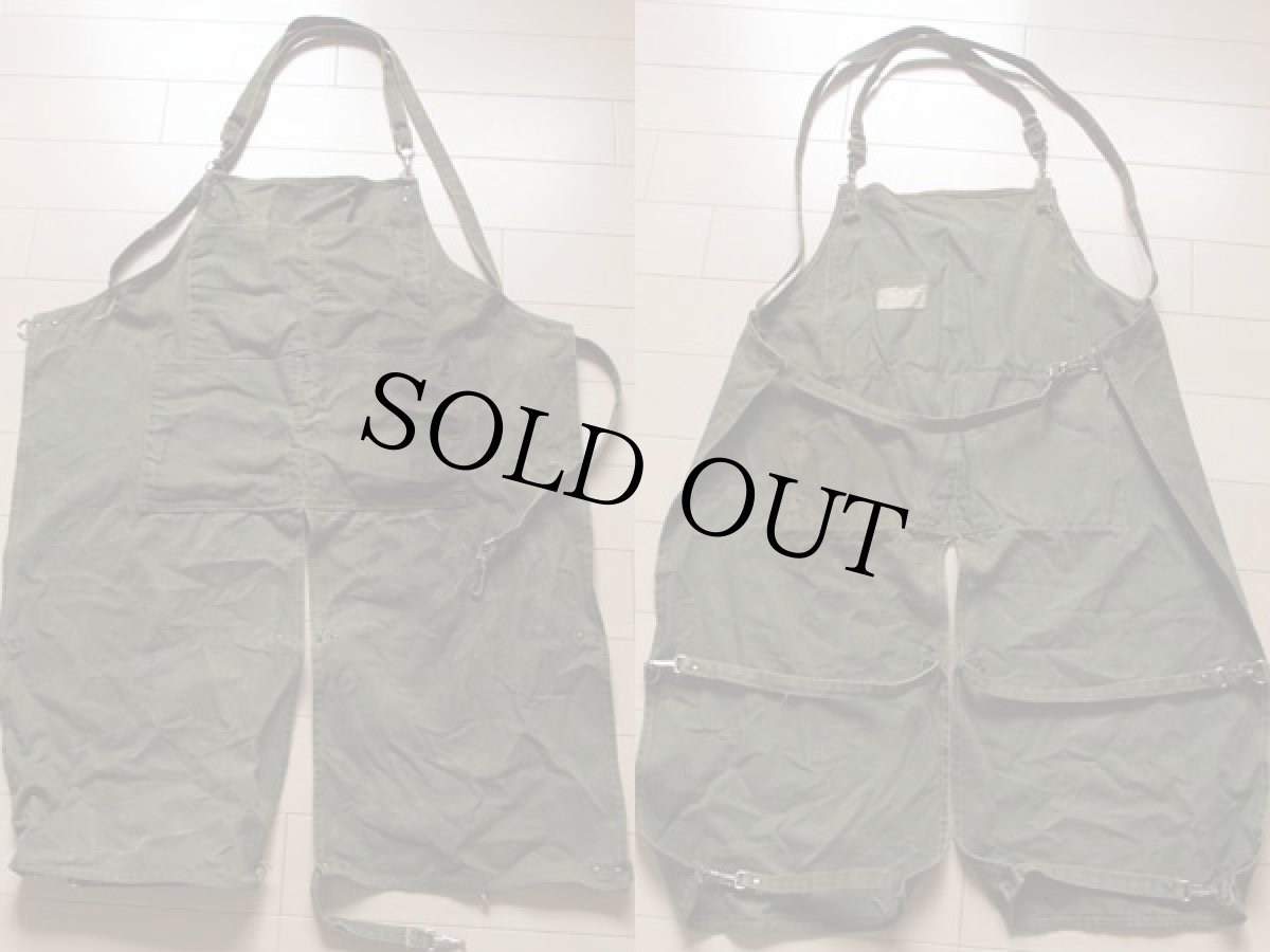 画像2: 40s キャンバス ワークエプロン 耳付き オリーブ (2)