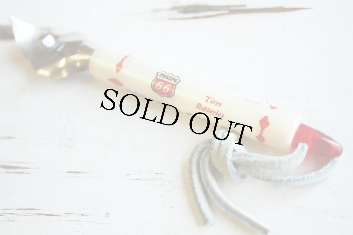 画像2: ビンテージ PHILLIPS 66 ボトルオープナー (2)