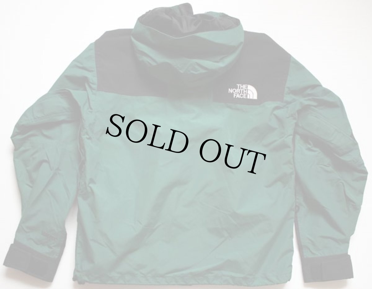 画像2: 90s THE NORTH FACEノースフェイス GORE-TEXゴアテックス マウンテンパーカー 緑 M (2)