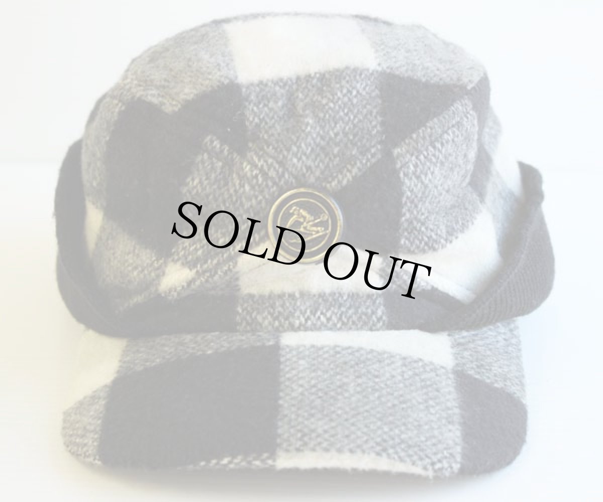 画像2: USA製 バッファローチェック 耳当て付き ウールキャップ 白×黒 L (2)