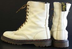 画像2: 80s 英国製 DR.MARTENSドクターマーチン 10ホールブーツ 白 UK8 (2)