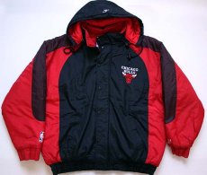 画像2: 90s CHICAGO BULLS シカゴ ブルズ 中綿入り ナイロンパーカー XL (2)