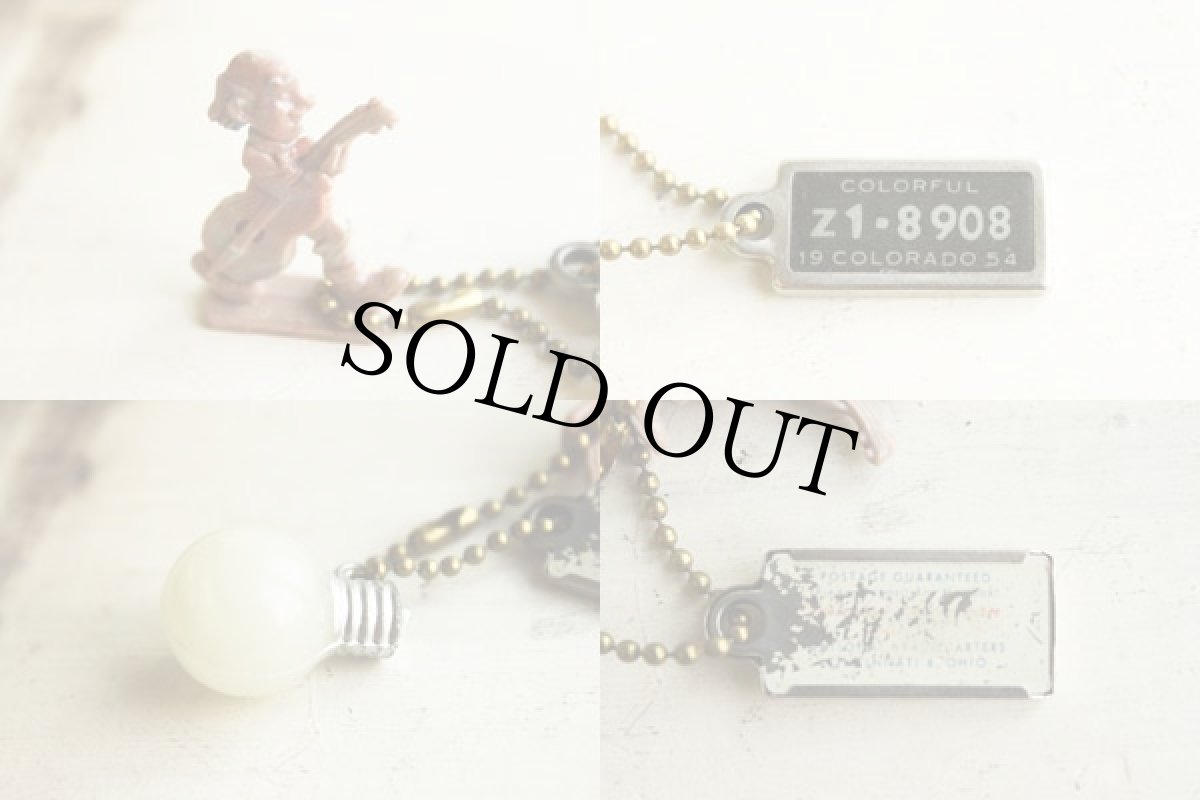 画像3: ビンテージ 電球 ナンバープレート キーホルダー (3)