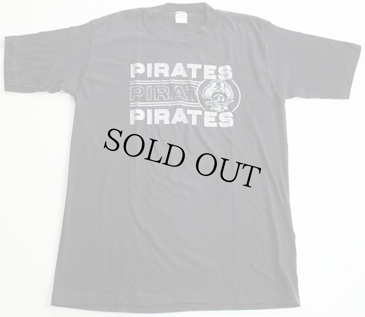 画像2: 80s USA製 PIRATES Tシャツ 黒  (2)