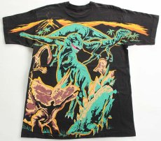 画像2: 90s USA製 恐竜柄 オールオーバープリント コットンTシャツ 黒 L (2)