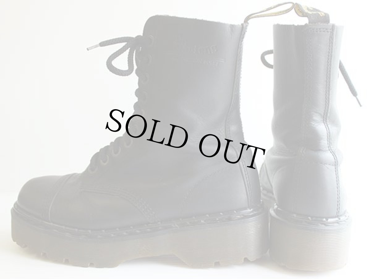 画像2: 英国製 DR.MARTENSドクターマーチン キャップトゥ 10ホールブーツ 黒 UK8★クレイジーボム (2)