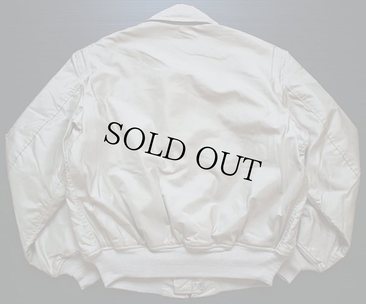 画像2: デッドストック★10 米軍 USAF CWU-45/P アラミド フライトジャケット デザート タン L (2)