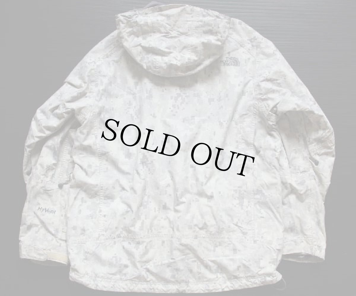 画像2: THE NORTH FACEノースフェイス HYVENT デジタルカモ ナイロンパーカー M (2)