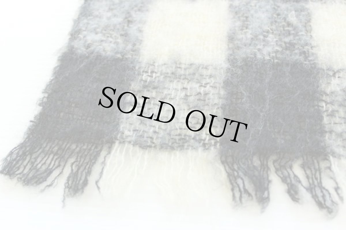 画像3: UNKNOWN バッファローチェック モヘヤ パイル マフラー 白×黒 (3)