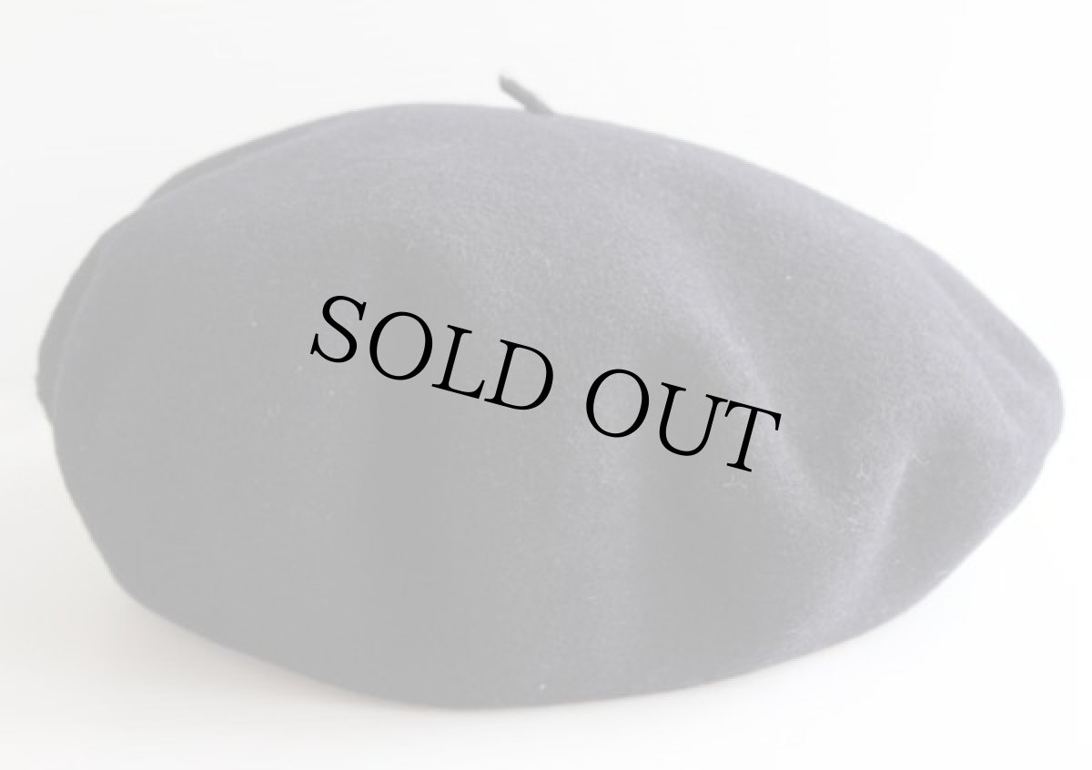 画像2: フランス製 SPLENDID パッチ付き ベレー帽 黒 56 (2)