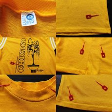 画像3: 70s USA製 ARTEX スヌーピー CHICAGO コットン フットボールTシャツ 黄 M (3)