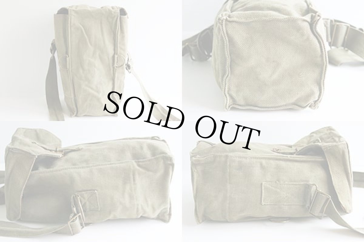 画像2: 50s ベルギー軍 キャンバス ガスマスクバッグ (2)