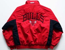 画像2: 90s LOGO7 BULLS シカゴ ブルズ 中綿入り ナイロンジャケット 赤×黒 L (2)