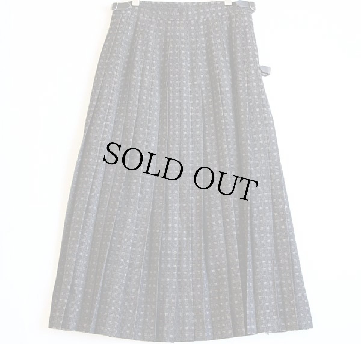 画像2: 英国製 laura ashleyローラアシュレイ 織り柄 ウール 巻きスカート (2)