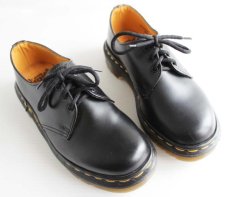 画像1: 英国製 DR.MARTENSドクターマーチン 3ホール レザーシューズ 黒 UK2.5 (1)