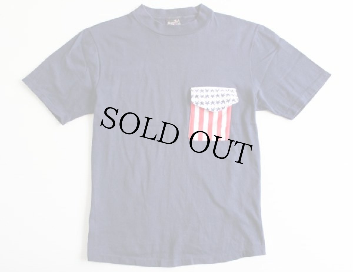 画像2: 70s Three Dots 星条旗柄 ポケット付きTシャツ 紺ボーイズM (2)