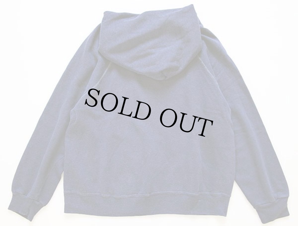 画像2: 80s USA製 BASSETT-WALKER WISCONSIN バッキー スウェットパーカー 紺 L (2)