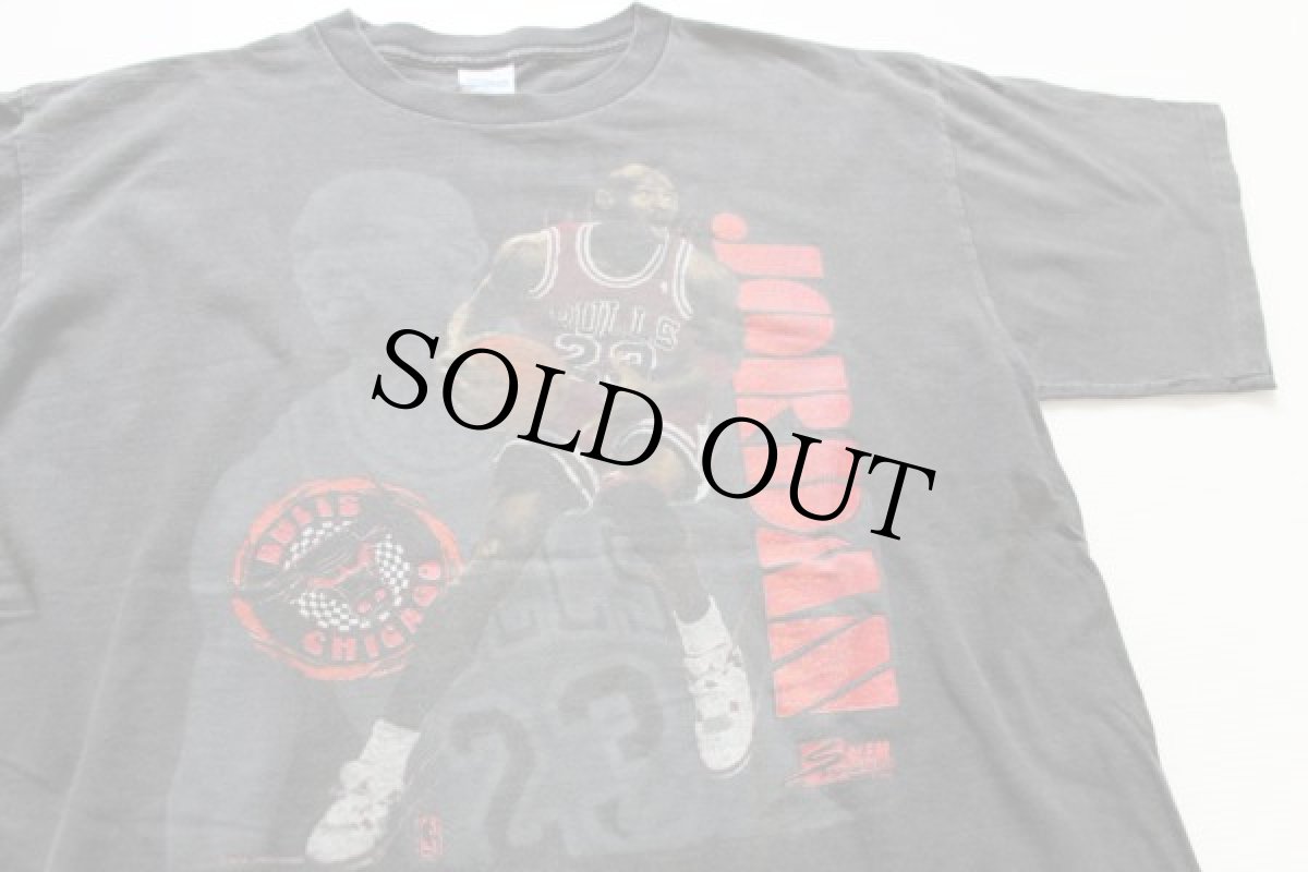画像1: 90s USA製 SALEM BULLS シカゴ ブルズ ジョーダン コットンTシャツ 炭黒 XL (1)