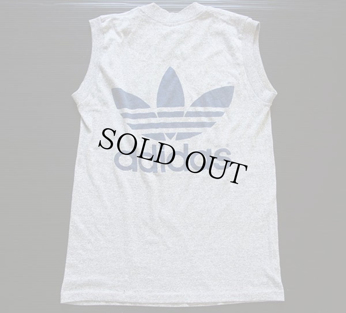 画像2: 80s USA製 adidasアディダス トレフォイル ビッグロゴ ノースリーブTシャツ (2)