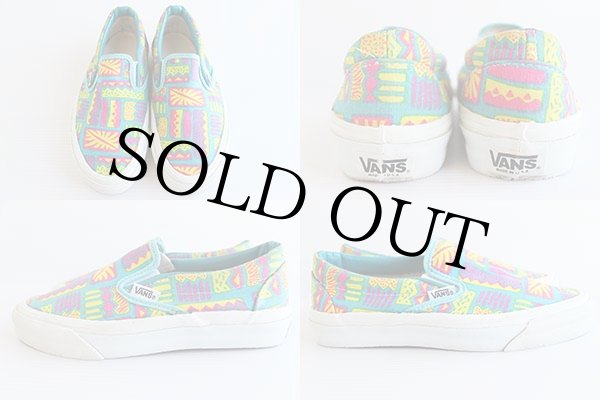 VANS×ネイタルデザイン「スリッポン」コラボスニーカー、大胆