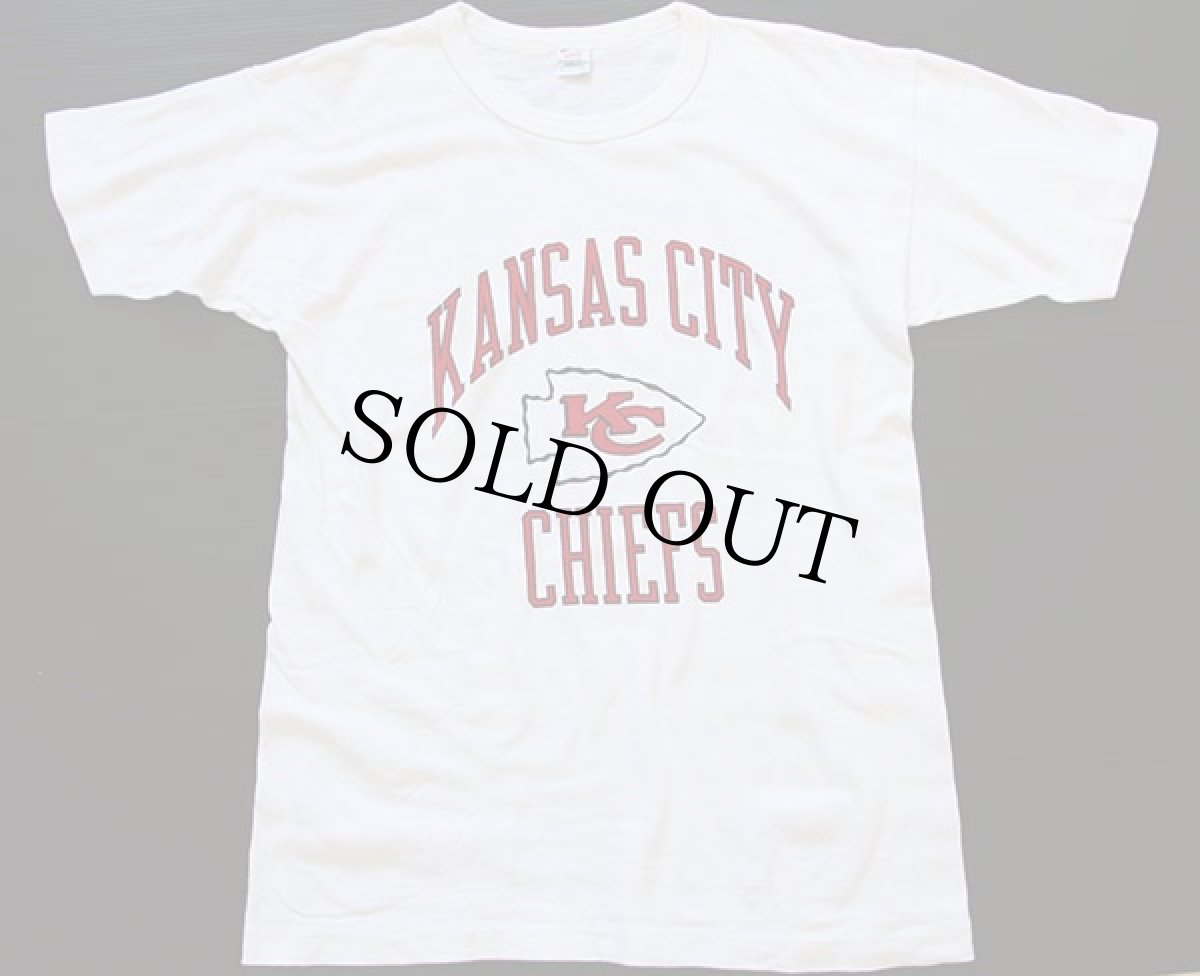 画像2: 80s USA製 Championチャンピオン NFL KANSAS CITY CHIEFS 染み込みプリント コットンTシャツ 白 L (2)