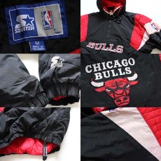 画像3: 00s STARTERスターター NBA BULLS シカゴ ブルズ 中綿入り ナイロンパーカー M (3)