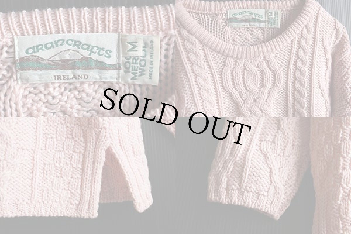 画像3: アイルランド製 aran crafts ケーブル編み メリノウールニット セーター ピンク★フィッシャーマン (3)