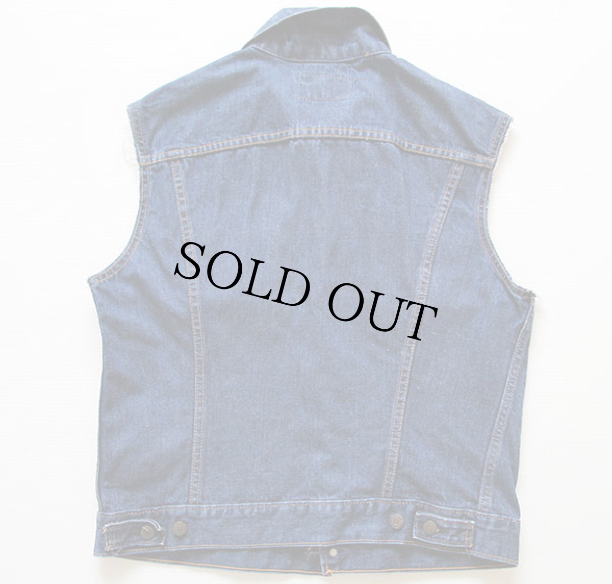 画像2: 70s USA製 Levi'sリーバイス 70505 カットオフ デニムベスト 42 (2)