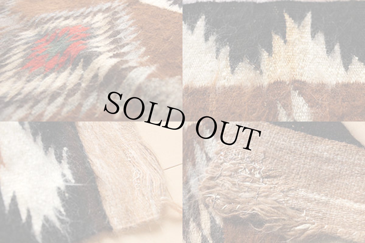 画像3: フォークロア柄 アルパカ混 ラグ マット (3)