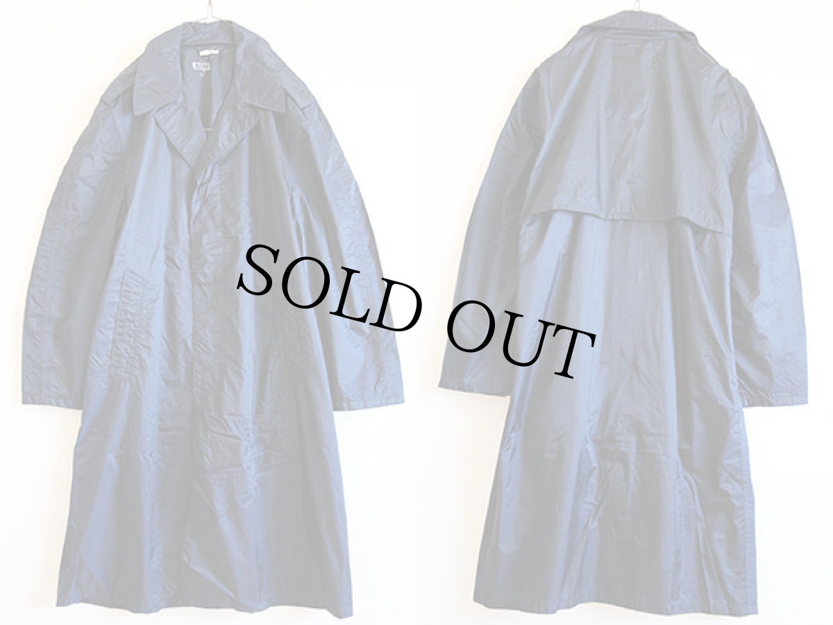 画像2: 60s 米軍 USAF レインコート 紺 38S (2)