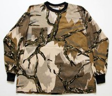 画像2: 90s USA製 PREDATOR CAMOUFLAGE プレデターカモ コットン ポケット付き 長袖Tシャツ M (2)