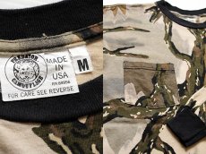 画像3: 90s USA製 PREDATOR CAMOUFLAGE プレデターカモ コットン ポケット付き 長袖Tシャツ M (3)