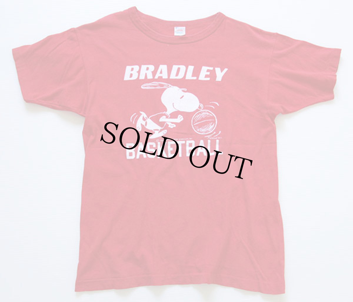 画像2: 80s USA製 Championチャンピオン スヌーピー BASKETBALL フェルトプリント コットンTシャツ 赤 L (2)