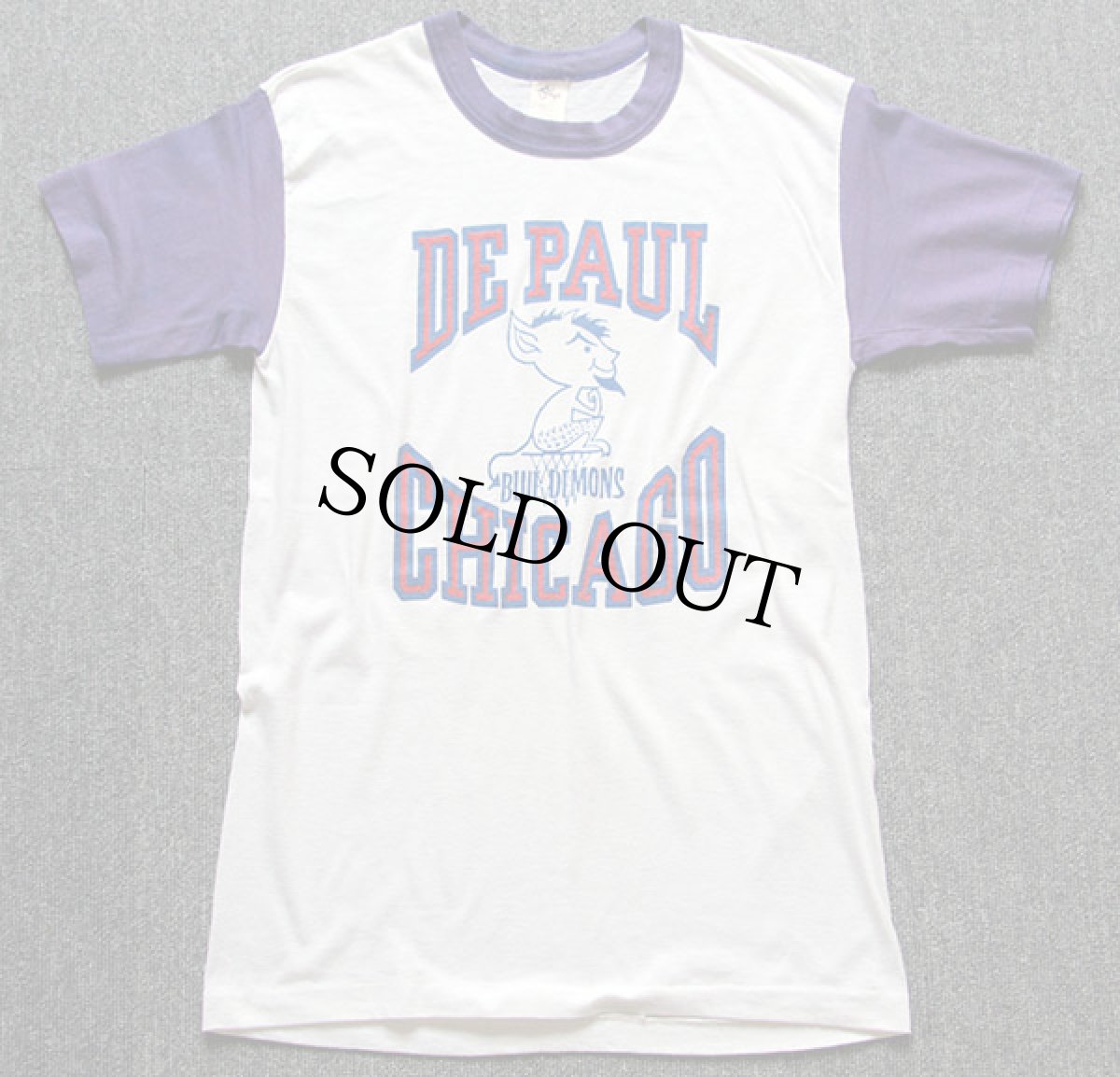 画像2: 80s USA製 DE PAUL CHICAGO BLUE DEMONS ツートン Tシャツ 白×紫 L (2)