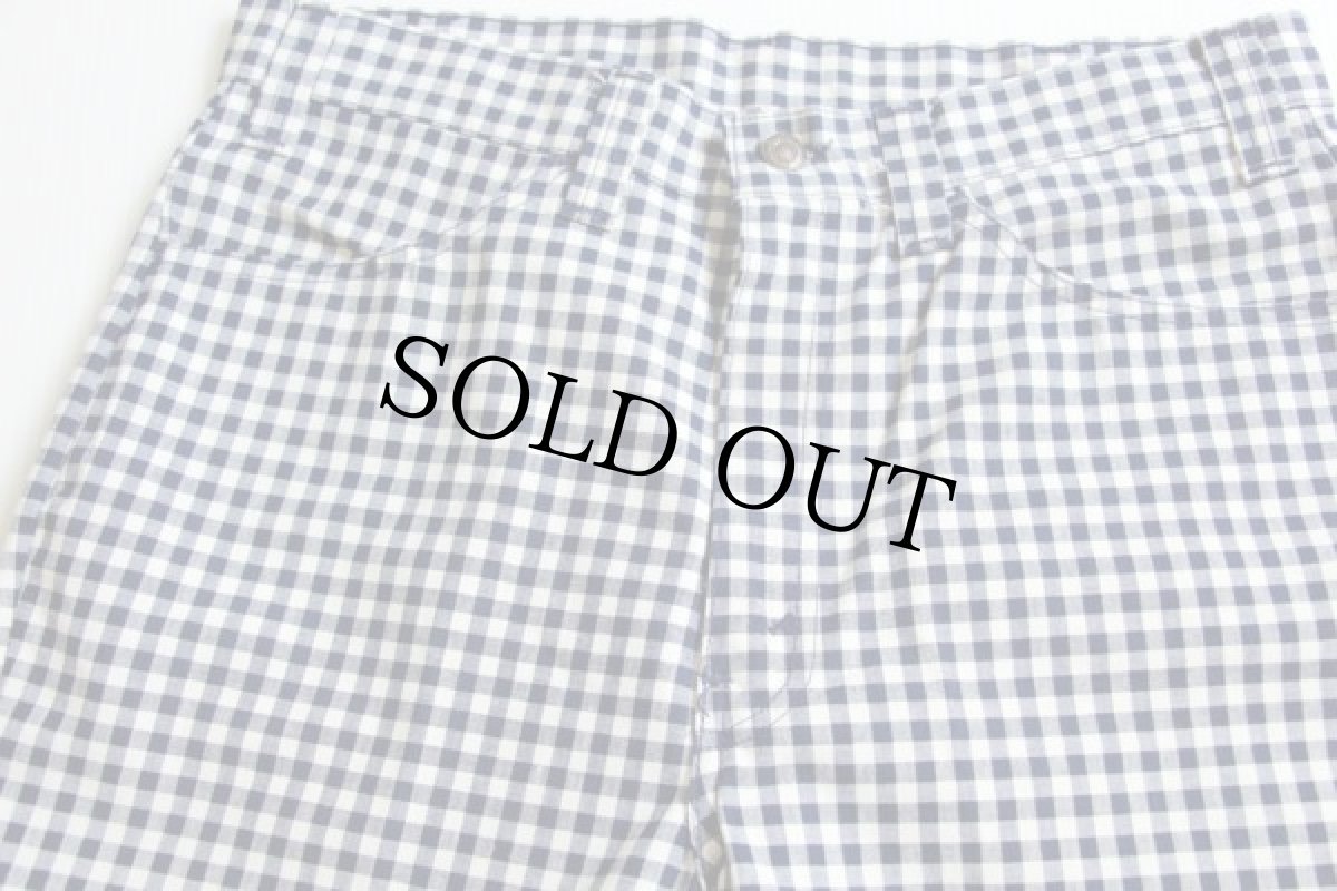 画像2: 70s LEVI'Sリーバイス 546 BIGE ギンガムチェック フレア ツイルパンツ 紺×白 w34 (2)