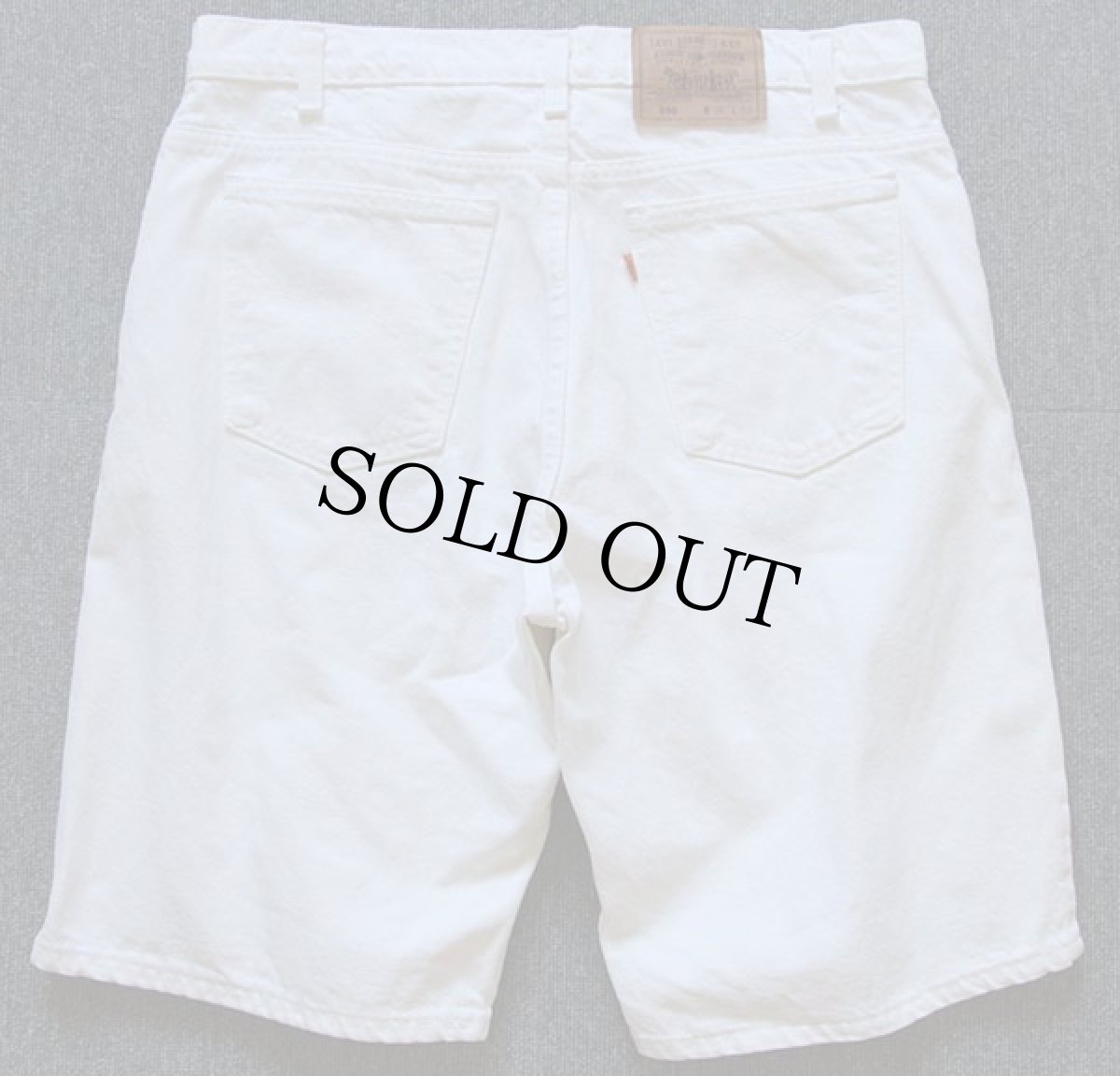 画像2: 90s USA製 Levi'sリーバイス 550 ホワイトデニム ショートパンツ w36★ショーツ (2)