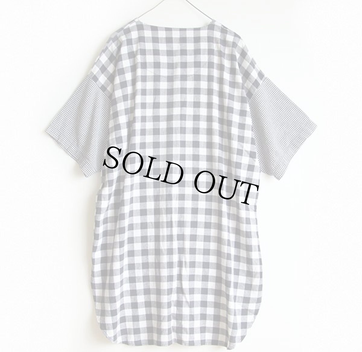 画像2: 90s ハンガリー製 Paris Sport Club ギンガムチェック 切り替え ヘンリーネック 半袖シャツワンピース (2)