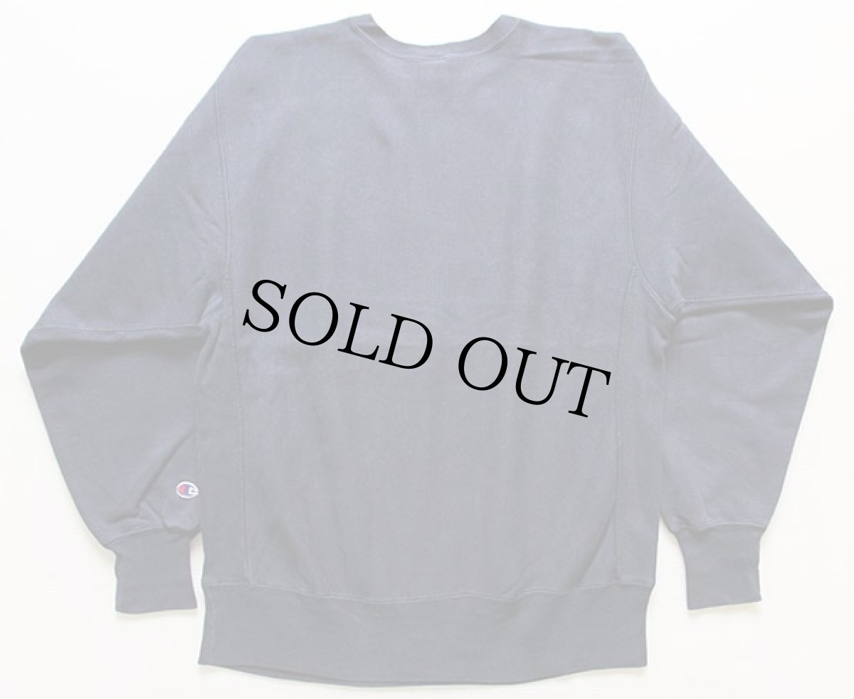 画像2: 90s USA製 Championチャンピオン UW-STOUT FOOTBALL リバースウィーブ スウェット 紺 XL (2)