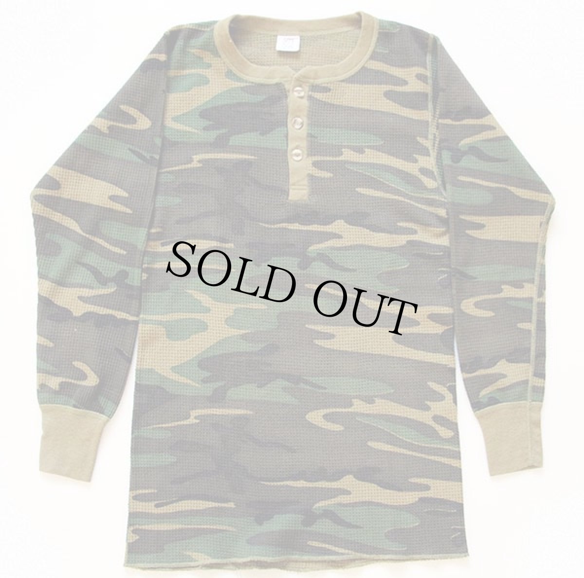 画像2: 80s USA製 J.E.Morgan 迷彩 ヘンリーネック サーマルシャツ XL (2)