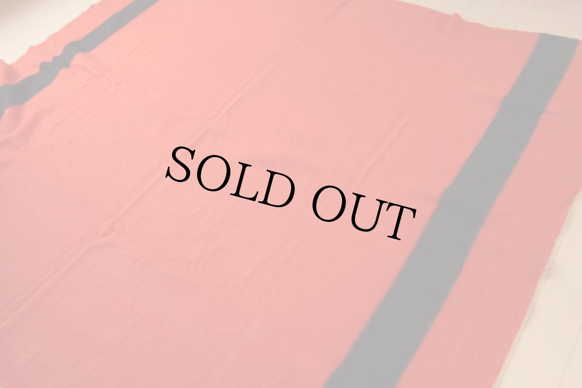 画像2: ビンテージ UNKNOWN ボーダー ウール ブランケット 赤×黒 (2)