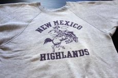 画像3: 50s Sportswear NEW MEXICO HIGHLANDS カウボーイ 染み込みプリント スウェット 杢グレー (3)