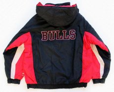 画像2: 90s LOGO7 CHICAGO BULLS シカゴ ブルズ 中綿入り ナイロンパーカー ボーイズXL (2)