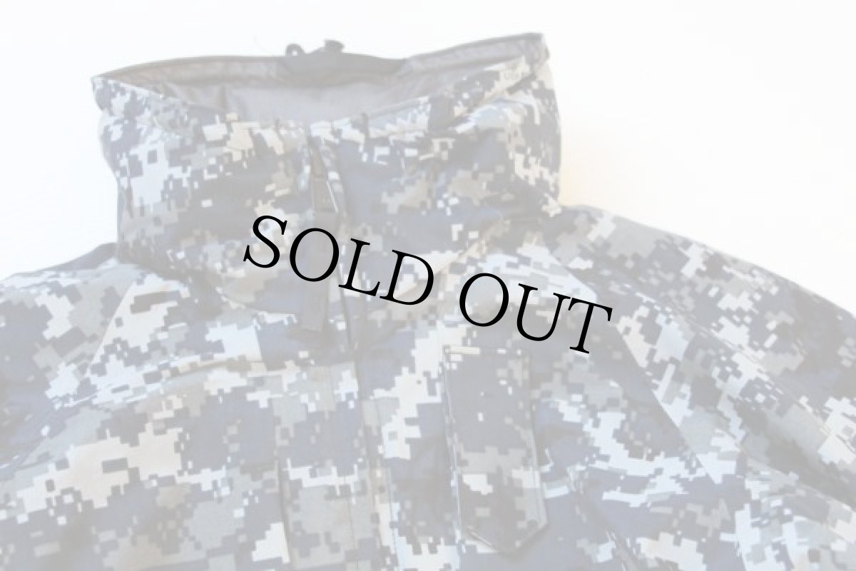 画像4: 00s 米軍 U.S.NAVY ECWCS GEN2 NWU デジタルカモ GORE-TEXゴアテックスパーカー フリースライナー付き S-XS (4)