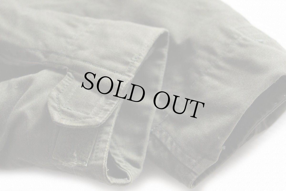 画像6: 60s 米軍 U.S.ARMY パッチ&ピンズ付き M-65 フィールドジャケット 2nd オリーブグリーン R-S (6)