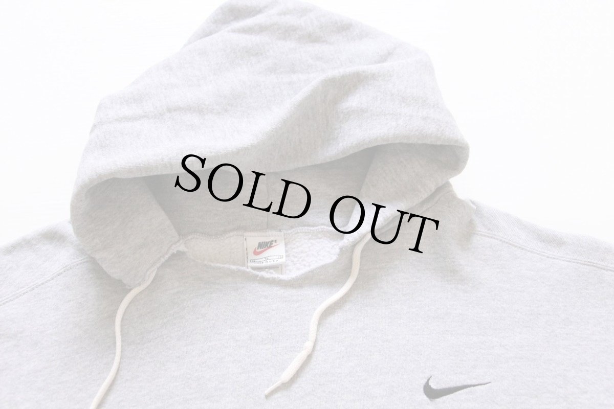画像2: 90s USA製 NIKEナイキ スウッシュ ワンポイント スウェットパーカー 杢グレー XL (2)